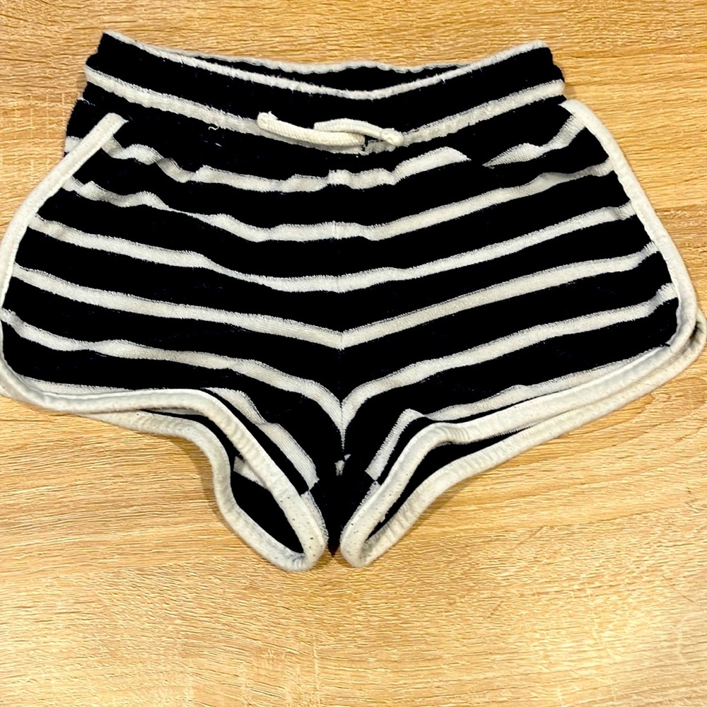 BEACH SHORTS KIDS!